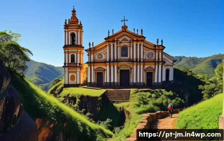 역사적 도보 루트 트레킹 경험을 공유하는 커뮤니티 - A scenic view of the Caminho dos Anjos trail in Minas Gerais, Brazil, showcasing colonial baroque ch...